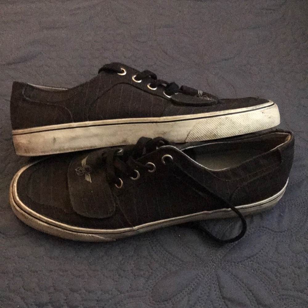 Men’s sneakers